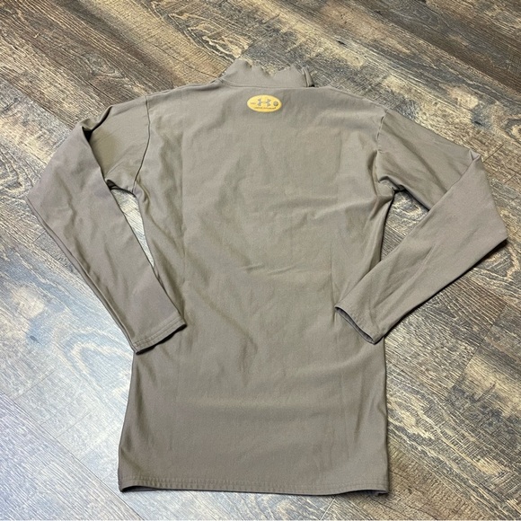 Under Armour Shirt ColdGear MockNeck Mens Medium Tan Brown Fitted Base Layer - Picture 9 of 9